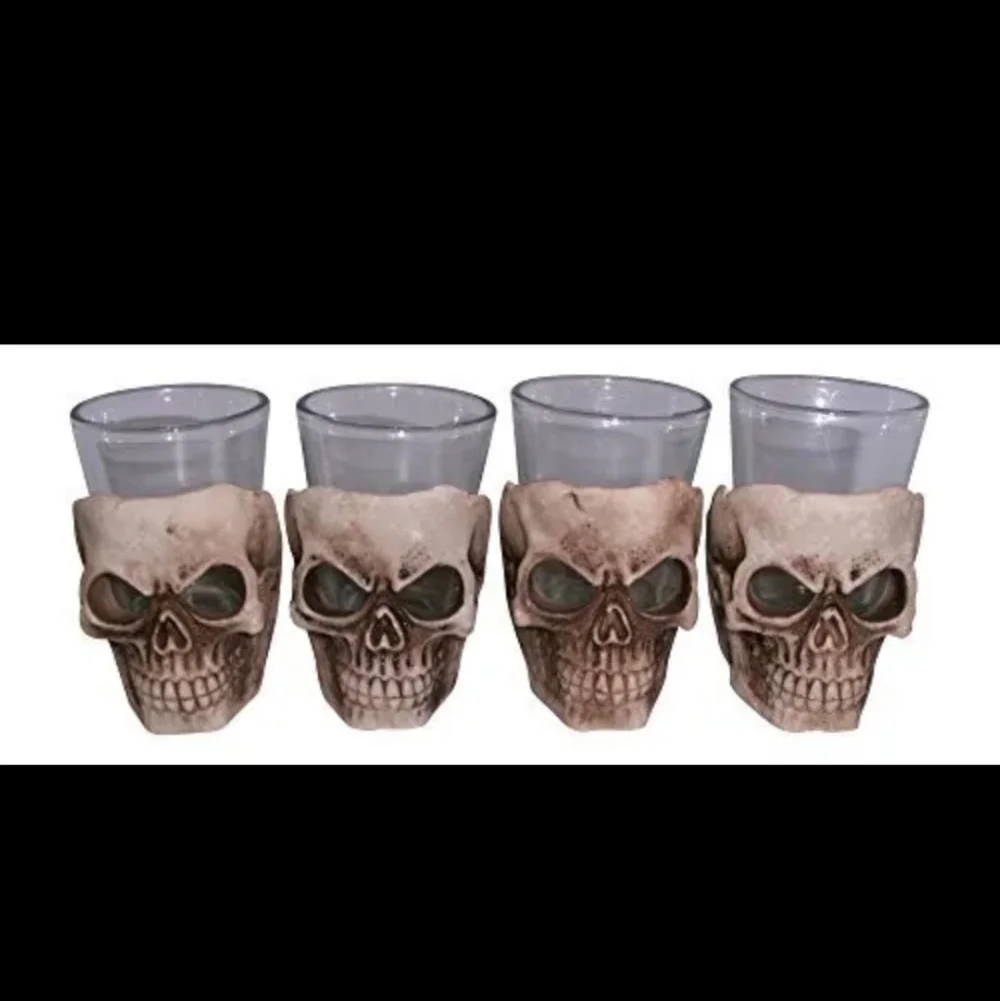 4pc Set Halloween 3D Skull Shot Glass Shooters Day of the Dead Skeleton New
